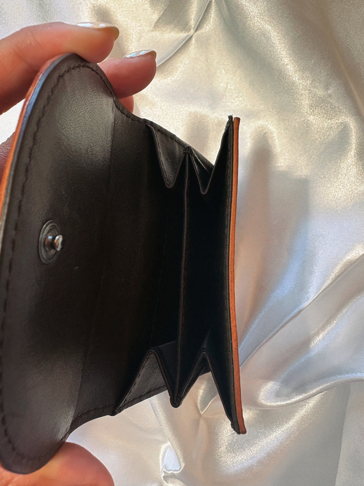 Dior wallet