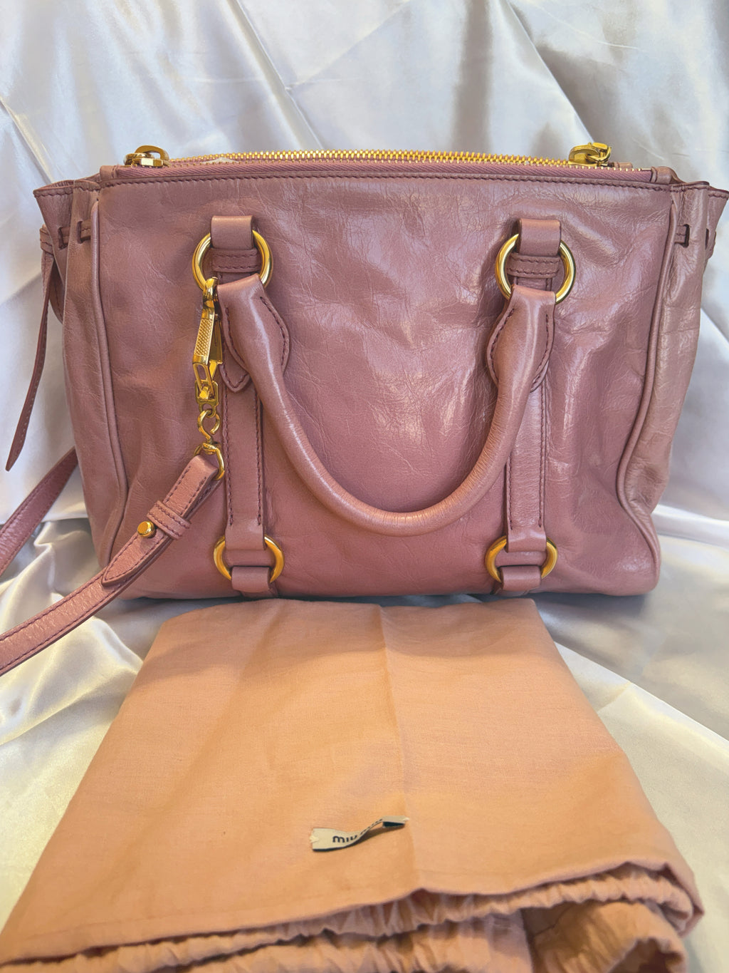 Miu Miu Vitello Lux Leather Tote Bag – Dusty Rose Pink-Gold Hardware