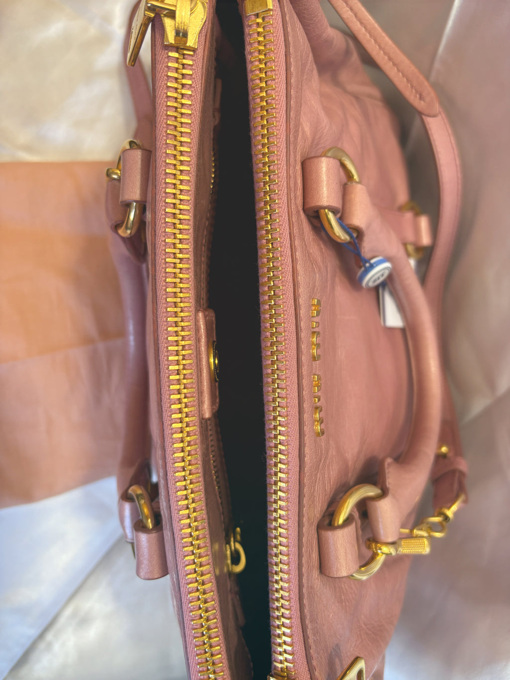Miu Miu Vitello Lux Leather Tote Bag – Dusty Rose Pink-Gold Hardware